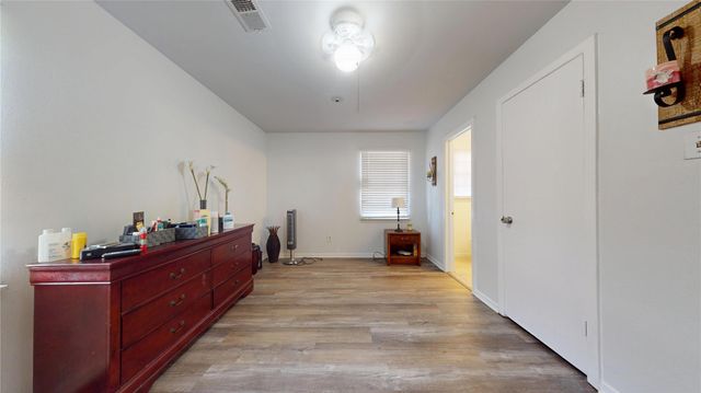 6319 Guadalupe Street, Houston, TX 77016