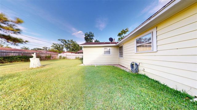 6319 Guadalupe Street, Houston, TX 77016