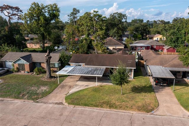 6319 Guadalupe Street, Houston, TX 77016