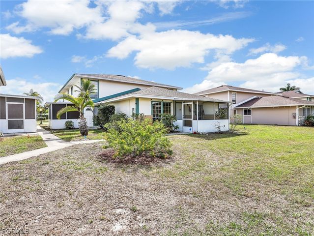 3297 Royal Canadian TRCE 1, Fort Myers, FL 33907