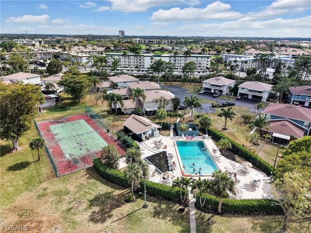 3297 Royal Canadian TRCE 1, Fort Myers, FL 33907