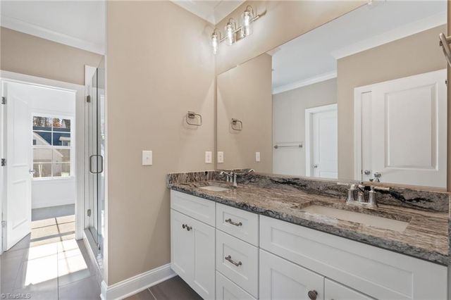 6947 Orchard Path Drive, Clemmons, NC 27012