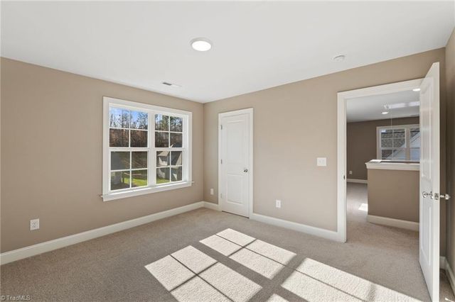 6947 Orchard Path Drive, Clemmons, NC 27012