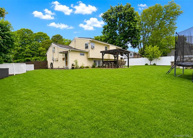 47 Newtown Avenue, Selden, NY 11784