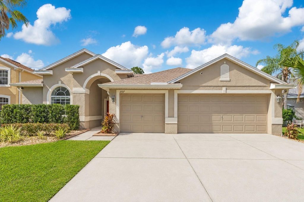 3707 MOON DANCER PLACE, St Cloud, FL 34772