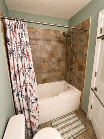 571 Freeport St 2, Boston, MA 02122