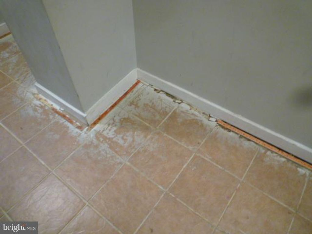 Image 30 of property listing at 5118 HARFORD RD, Baltimore, MD 21214