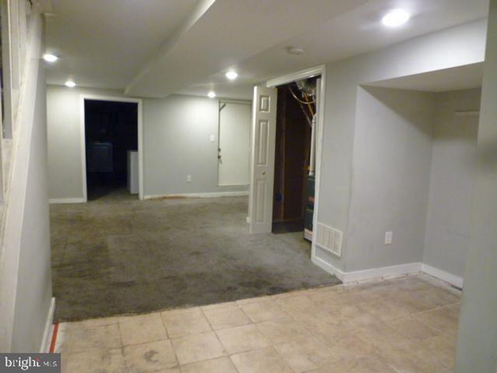 Image 35 of property listing at 5118 HARFORD RD, Baltimore, MD 21214