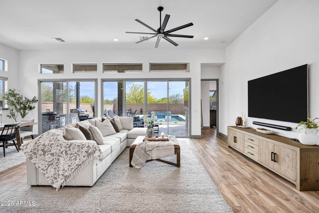 21333 W Hillcrest Boulevard, Buckeye, AZ 85396