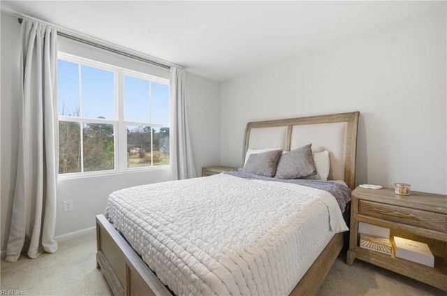 80 Clara CT, Suffolk, VA 23434