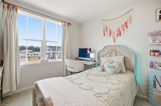 80 Clara CT, Suffolk, VA 23434