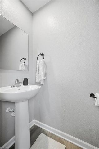 80 Clara CT, Suffolk, VA 23434