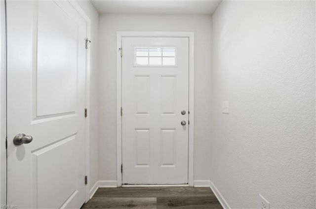 80 Clara CT, Suffolk, VA 23434