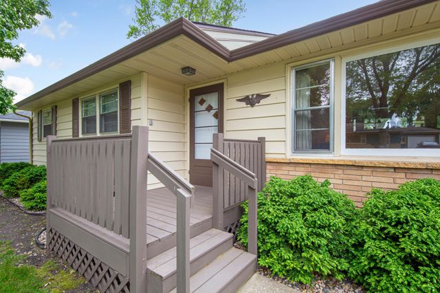 219 Floral Avenue, Mankato, MN 56001