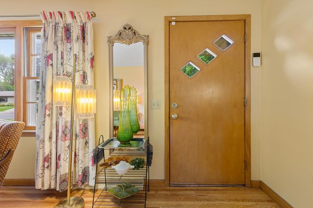 219 Floral Avenue, Mankato, MN 56001