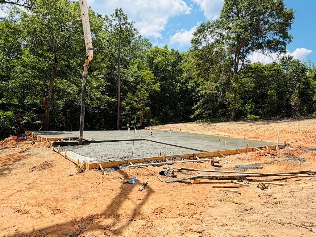 8 Hill Street, Phenix City, AL 36869