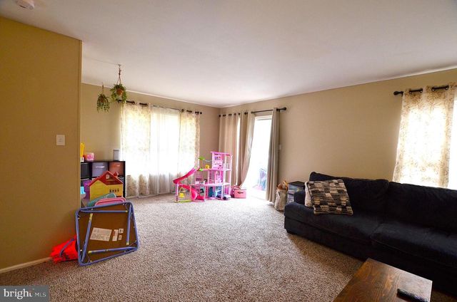 602 HEATHERFIELD DR, Bear, DE 19701