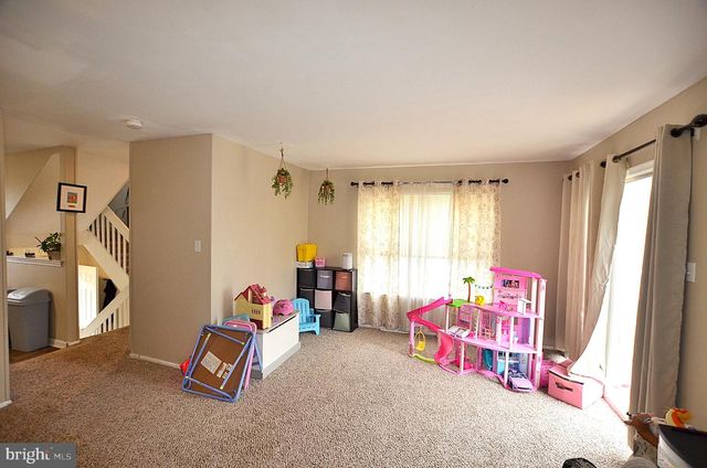 602 HEATHERFIELD DR, Bear, DE 19701