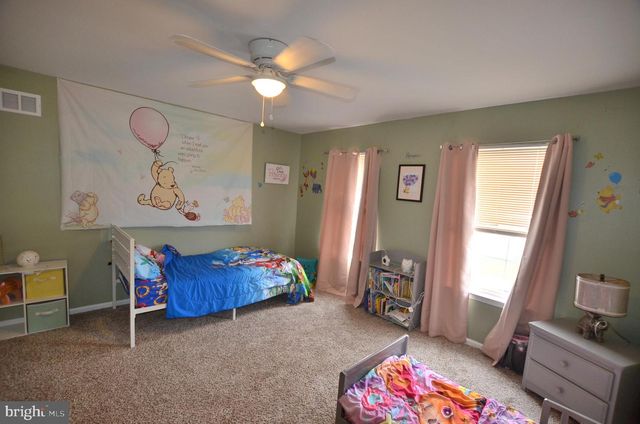 602 HEATHERFIELD DR, Bear, DE 19701