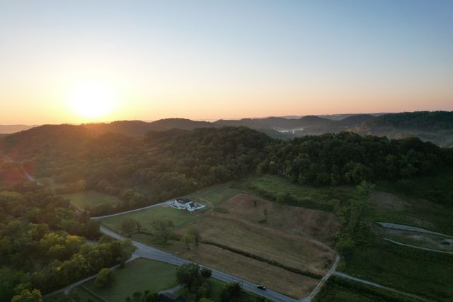 297 Old Carters Creek Pike, Franklin, TN 37064