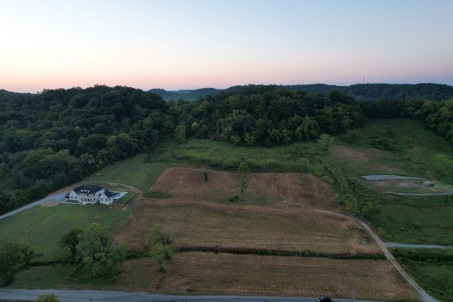 297 Old Carters Creek Pike, Franklin, TN 37064