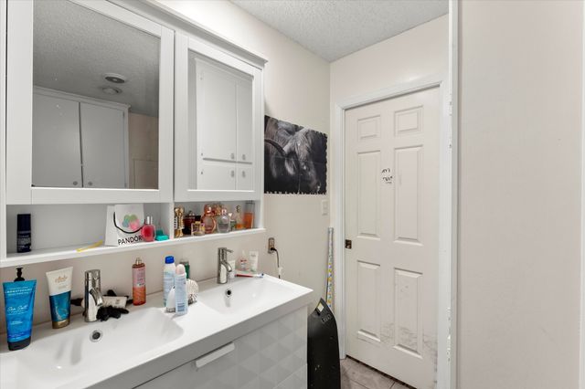 1720 Greenhollow, Mt Pleasant, TX 75455