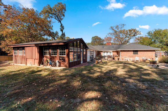 1720 Greenhollow, Mt Pleasant, TX 75455