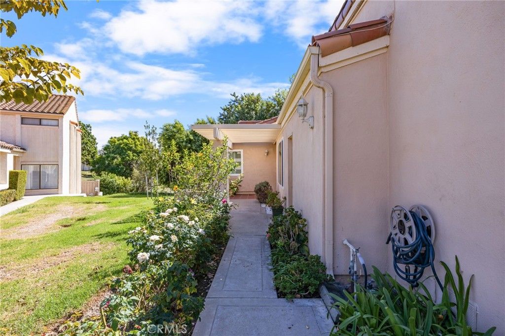 630 Brookline, Fullerton, CA 92835 — photo 3