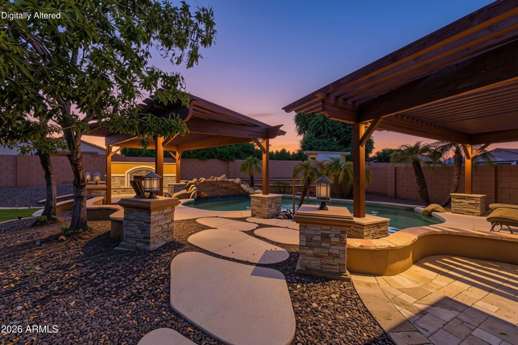 4138 W MARCO POLO Road, Glendale, AZ 85308