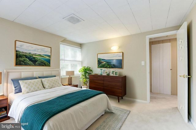 307 NIMITZ AVE, Rockville, MD 20851