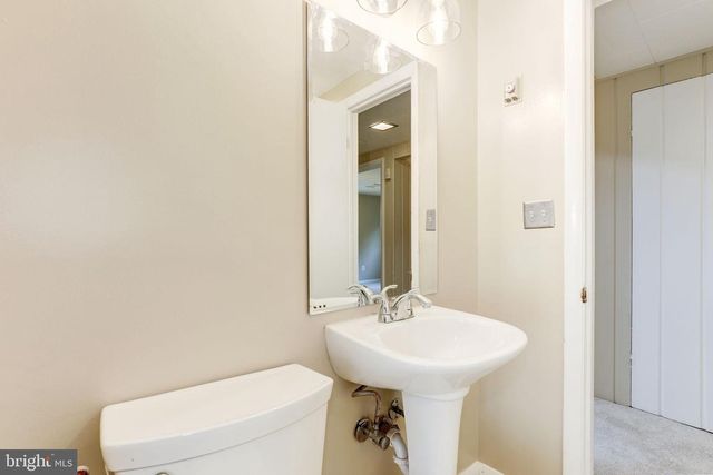 307 NIMITZ AVE, Rockville, MD 20851