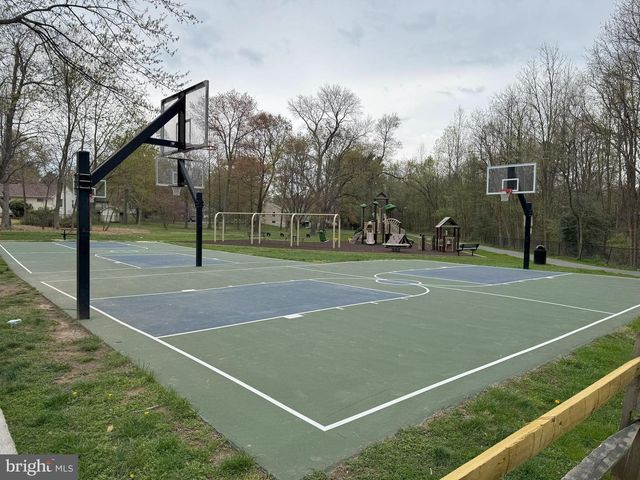 307 NIMITZ AVE, Rockville, MD 20851