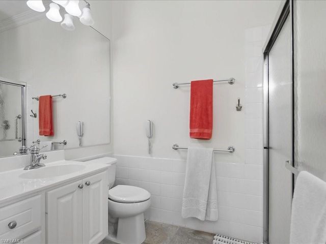 8706 Ferrara CT, Naples, FL 34114