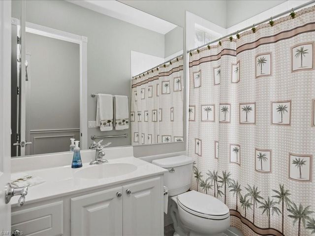 8706 Ferrara CT, Naples, FL 34114