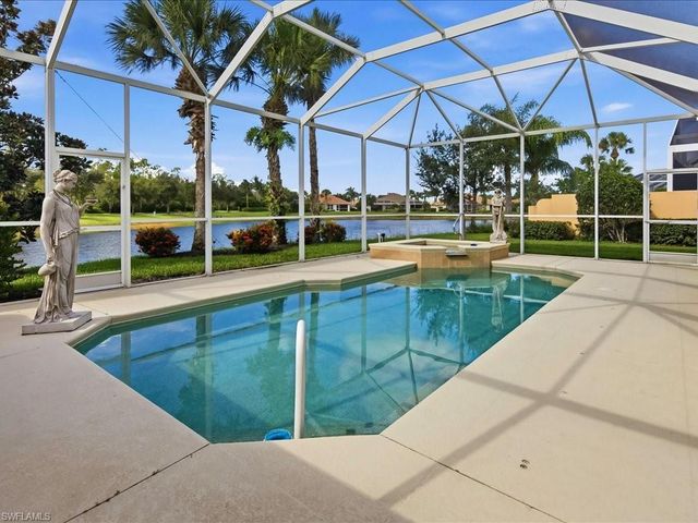8706 Ferrara CT, Naples, FL 34114