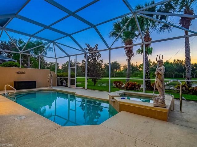 8706 Ferrara CT, Naples, FL 34114