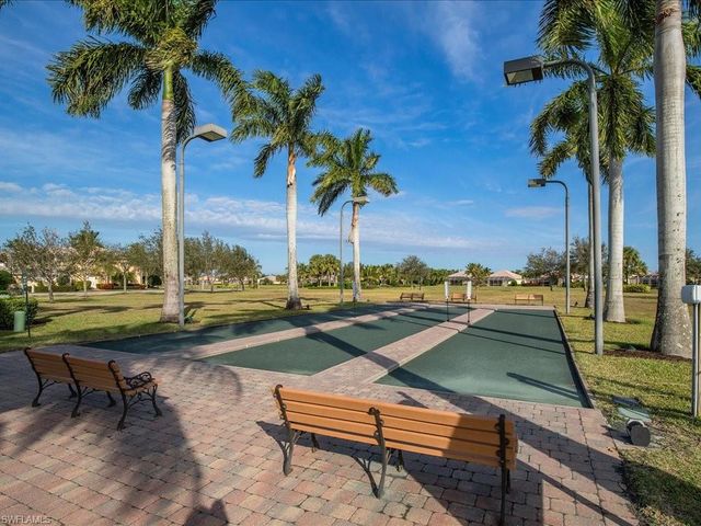 8706 Ferrara CT, Naples, FL 34114