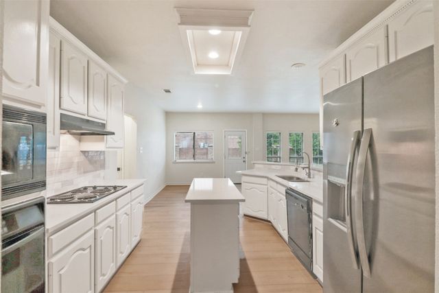 9103 Aristocrat Lane, Frisco, TX 75033