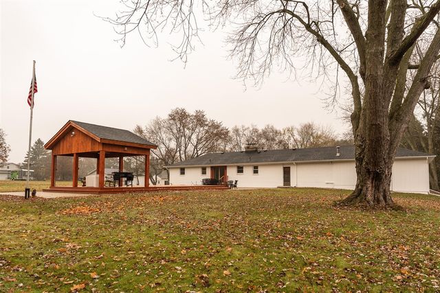 5703 N Sprinkle Road, Kalamazoo, MI 49004