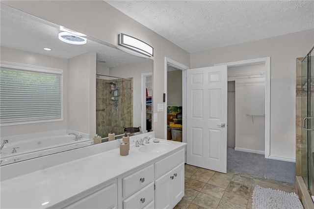 2660 Sandy Creek Circle, Loganville, GA 30052