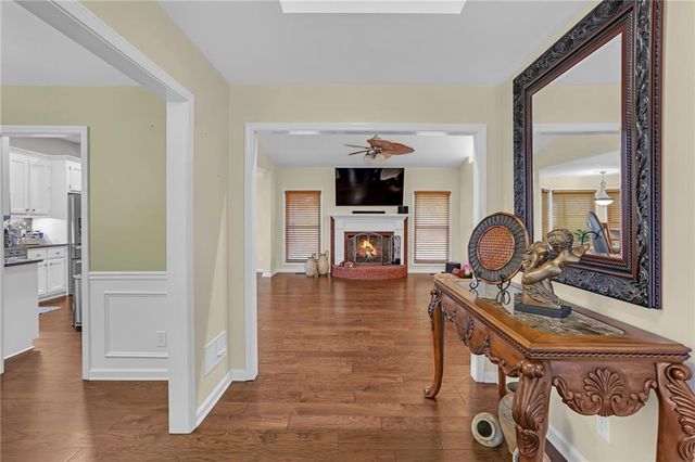 2660 Sandy Creek Circle, Loganville, GA 30052