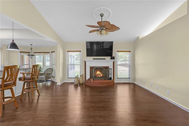 2660 Sandy Creek Circle, Loganville, GA 30052