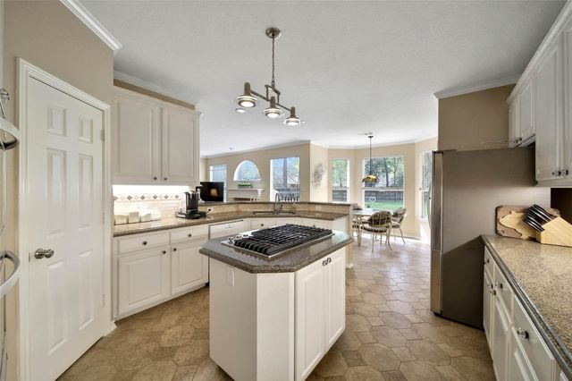 31219 Johlke Road, Magnolia, TX 77355