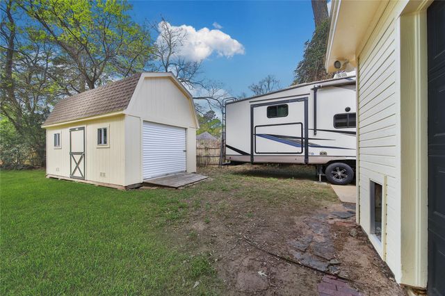 31219 Johlke Road, Magnolia, TX 77355