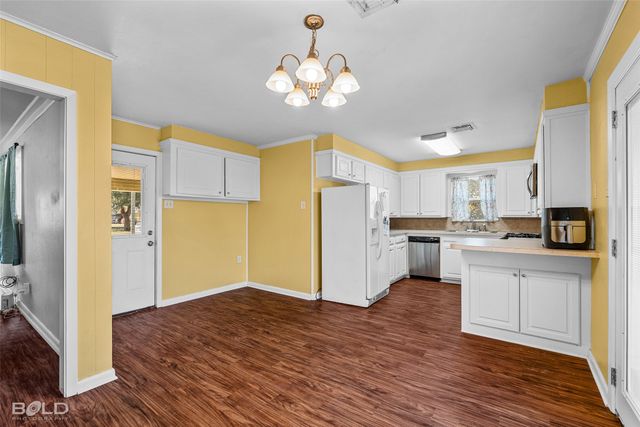 2408 Belle Grove Drive, Bossier City, LA 71111