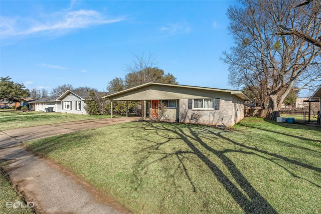 2408 Belle Grove Drive, Bossier City, LA 71111