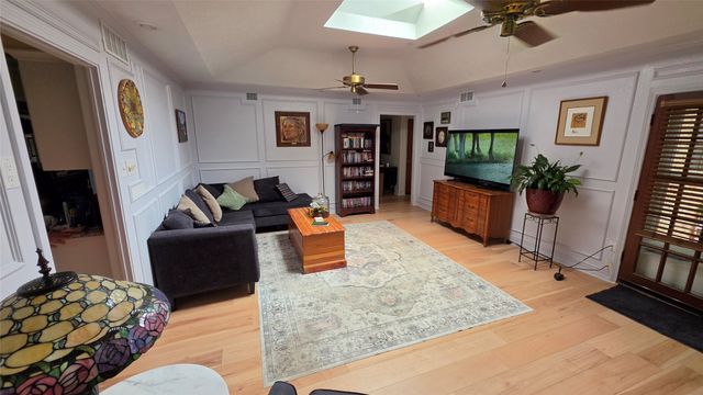 1210 Vicksburg Drive, Garland, TX 75041