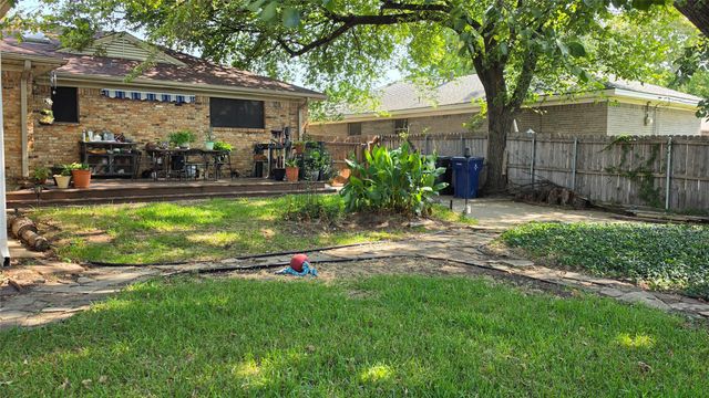 1210 Vicksburg Drive, Garland, TX 75041