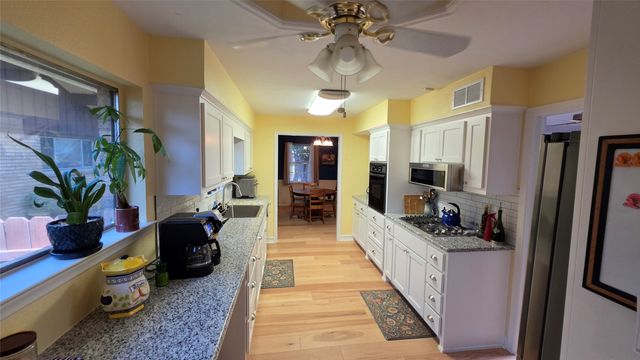 1210 Vicksburg Drive, Garland, TX 75041