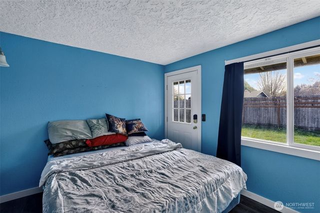 3815 Cherrywood Street, Longview, WA 98632